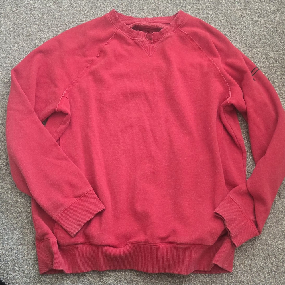Under Armour Men’s V-Neck Sweater in Red